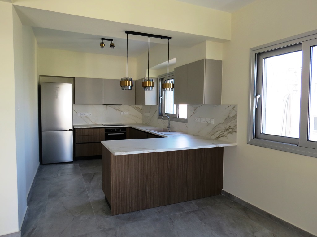3 Bedroom first floor appartment €1500.00 per month