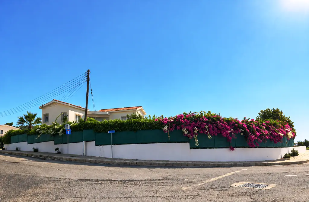 Beautiful Fully Furnished 3-Bedroom Detached Villa in Pegeia €3650,00  per month